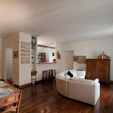 Brera 27 Suite Милан Номер фото