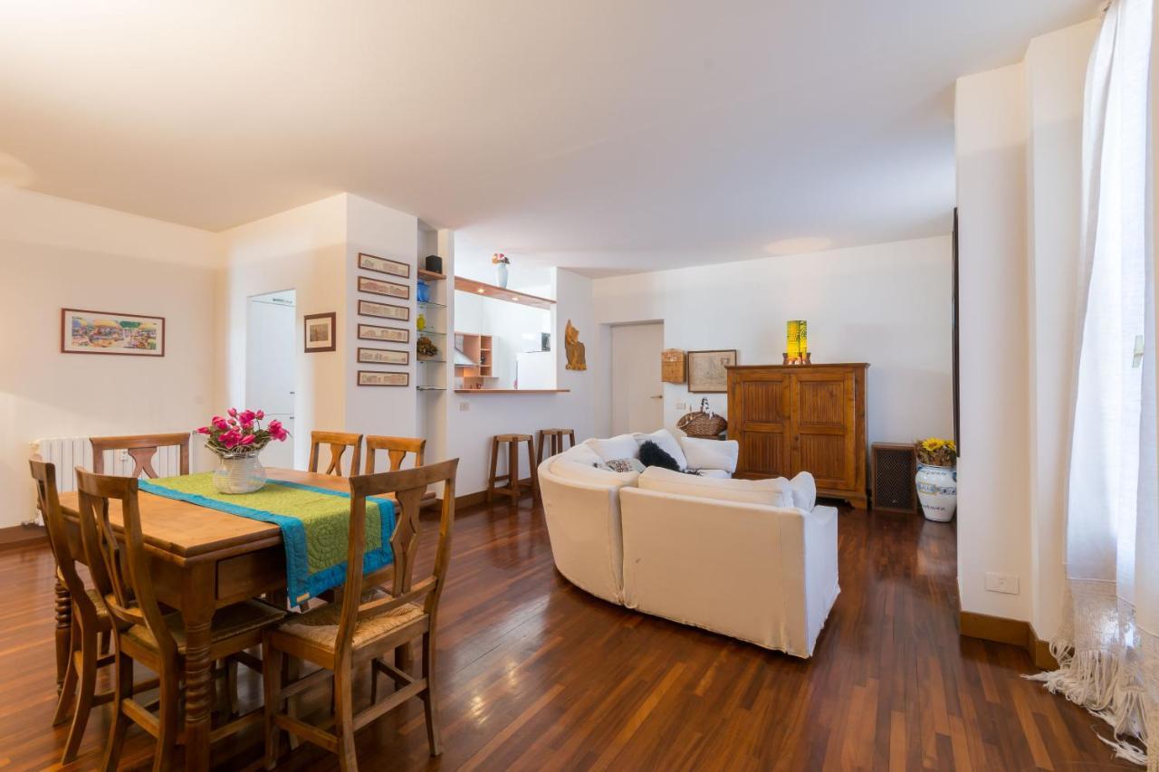 Brera 27 Suite Милан Экстерьер фото